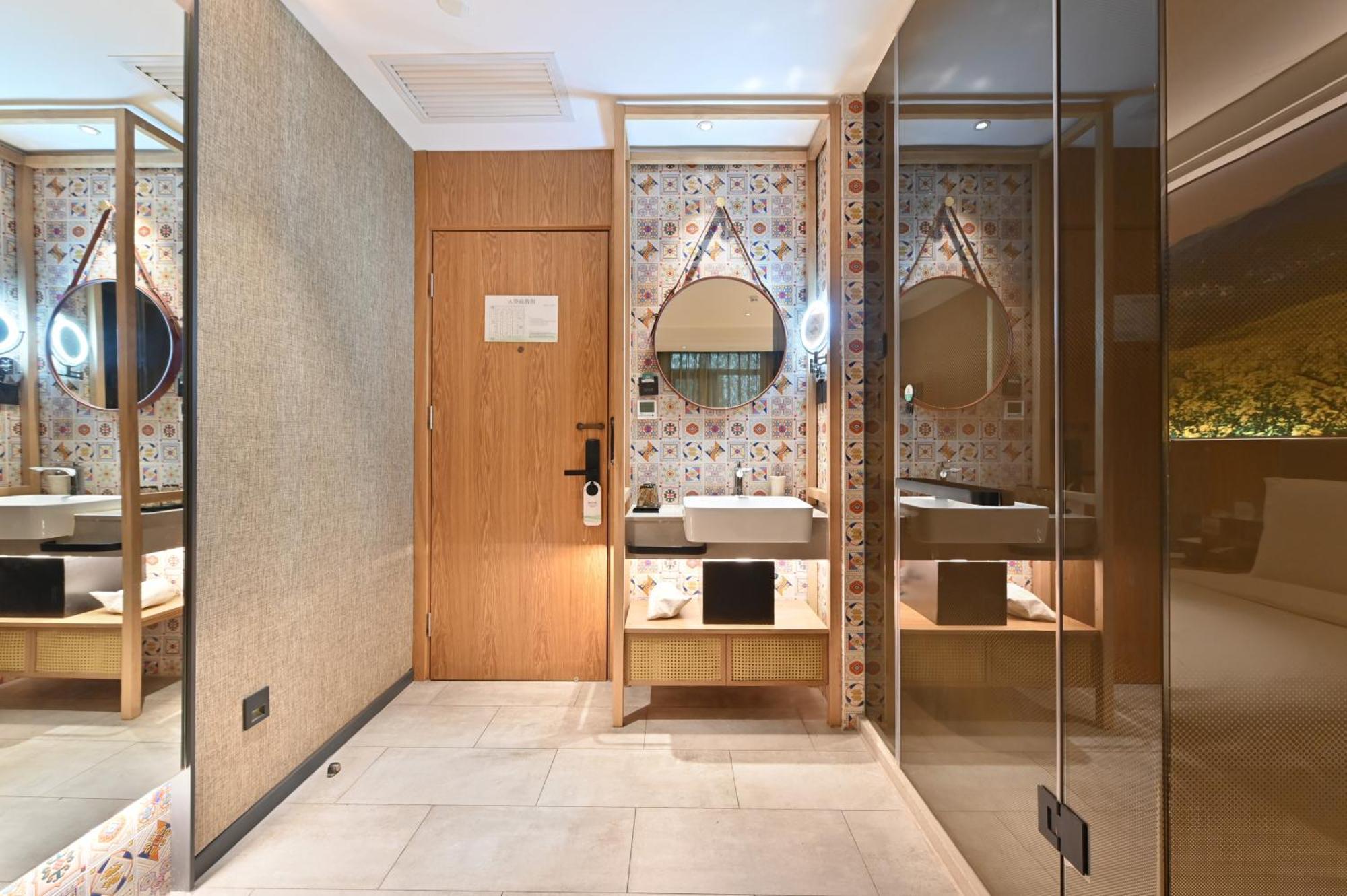 Qiuguo Hotel Beijing Summer Palace Branch Exterior photo